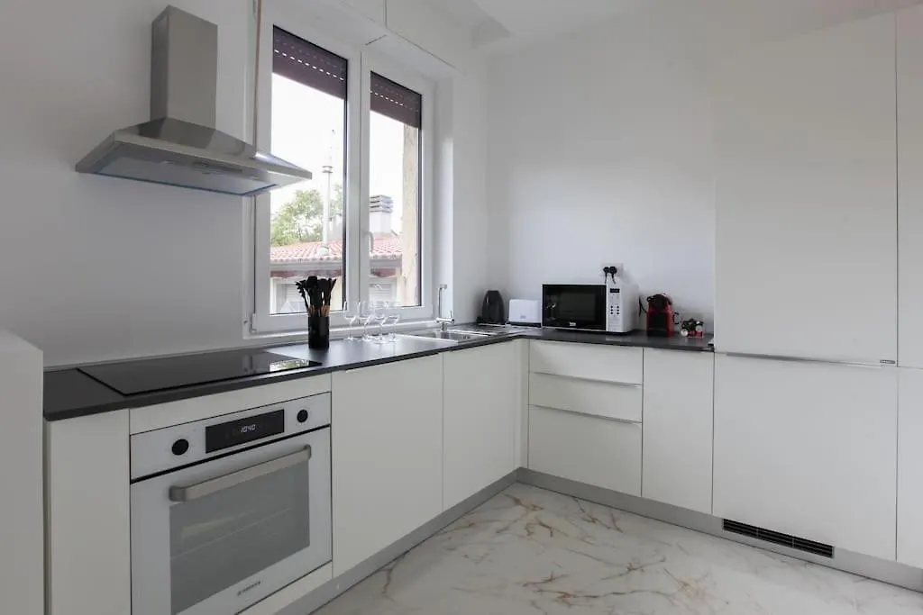 Hacca Collection - Bocconi, Porta Romana 2Br Milan Apartment