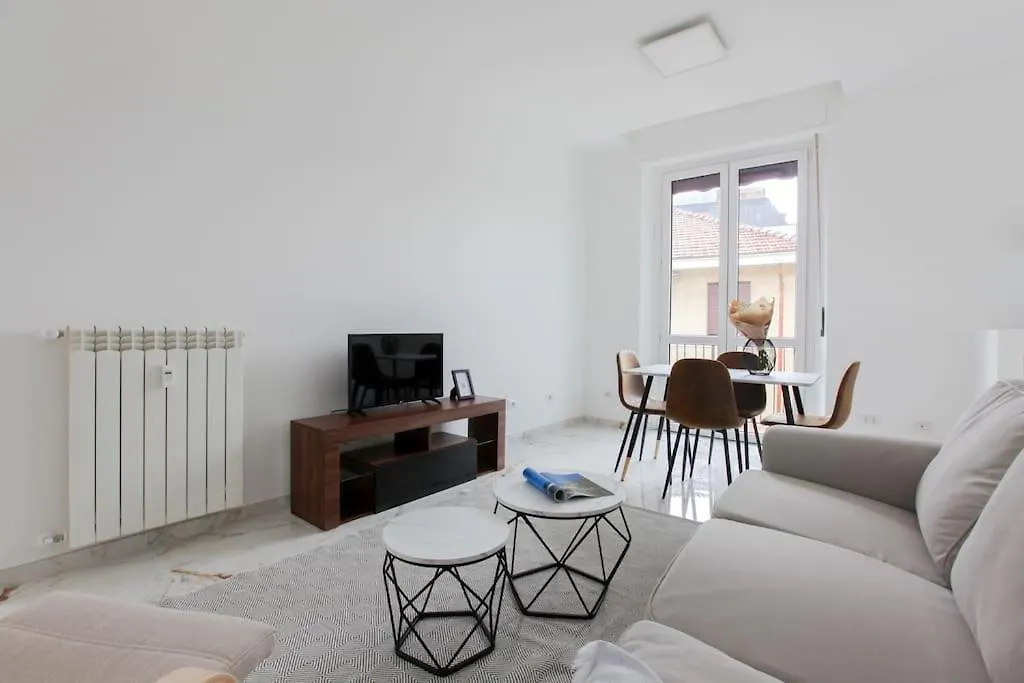 Hacca Collection - Bocconi, Porta Romana 2Br Milan 0*,