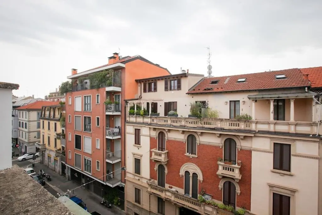 Hacca Collection - Bocconi, Porta Romana 2Br Milan